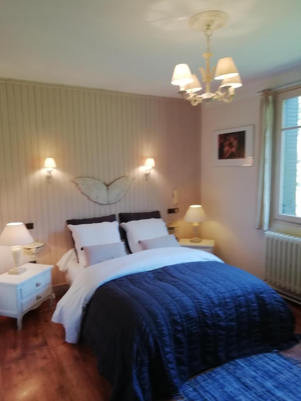 Pensjonat La Mirabelle-Casteil Country House Zewnętrze zdjęcie