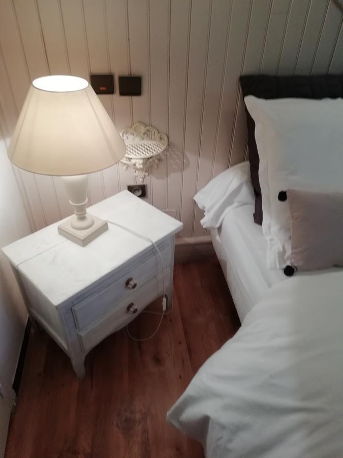 Pensjonat La Mirabelle-Casteil Country House Zewnętrze zdjęcie