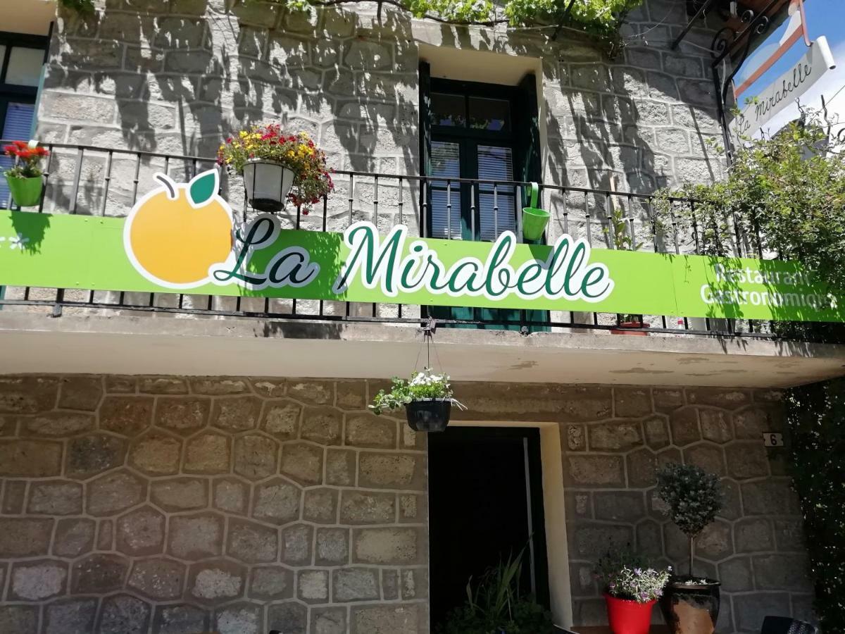 Pensjonat La Mirabelle-Casteil Country House Zewnętrze zdjęcie